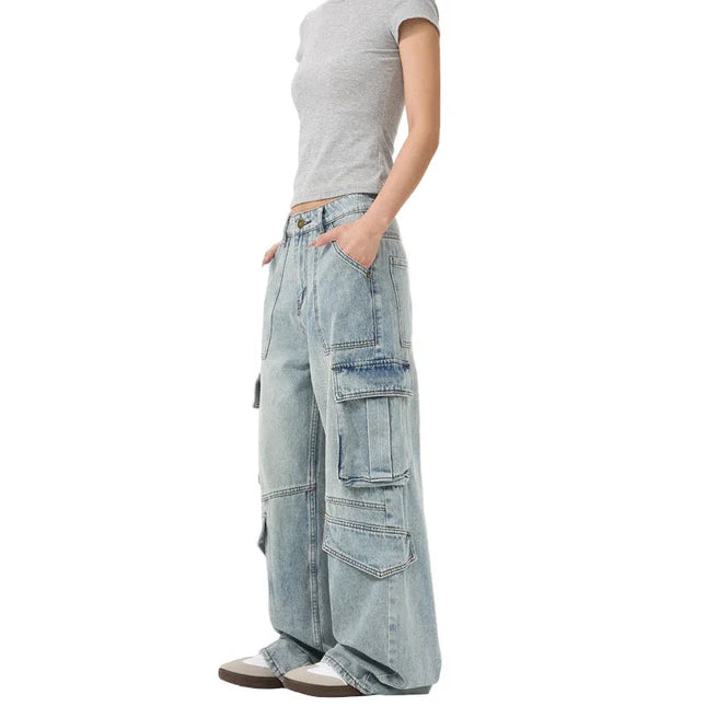 Jeans cargo oversize de mujer, cómodos, modernos y con un estilo streetwear que marca tendencia.