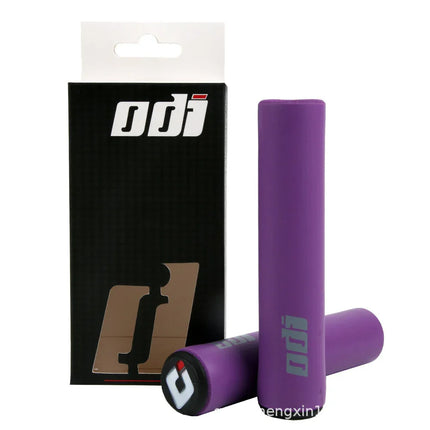 Puños de silicona ODI para bicicleta de montaña, plegable, ultraligero - tugranalmacen.com