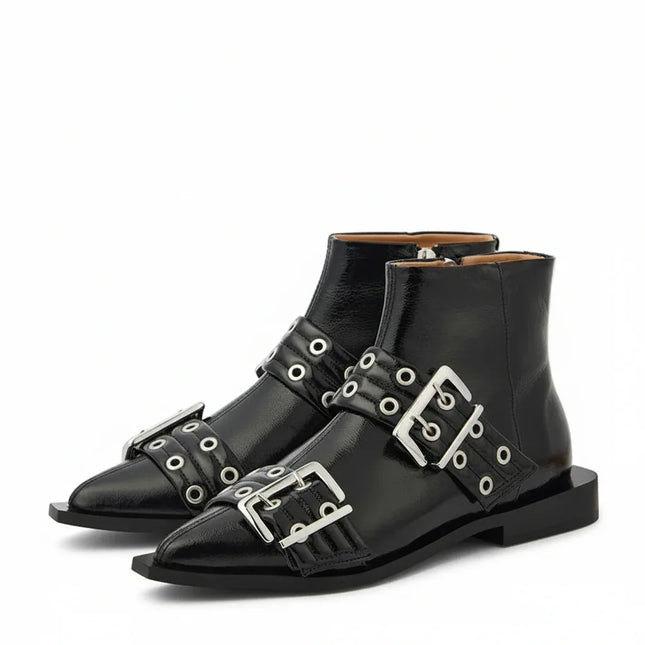 Botas Stilletto con hebilla y tacón medio. - tugranalmacen.com