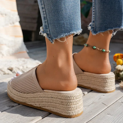 Sandalias plataforma de ratan boca de pez - tugranalmacen.com