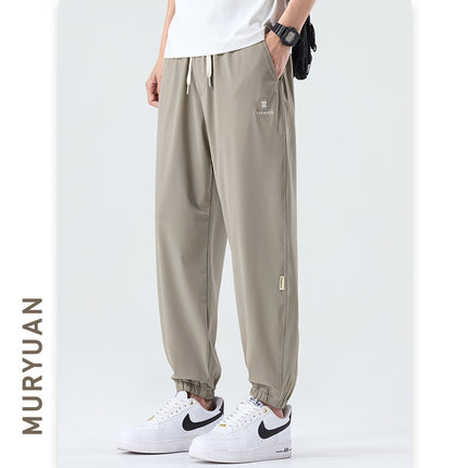 Pantalones casuales de nylon negros