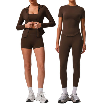 Conjunto de yoga ajustado en negro