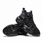 Zapatillas deportivas de caña alta para hombre.