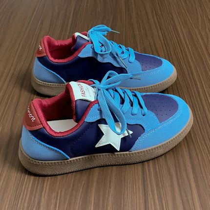 Zapatillas deportivas con estrella y cordones para estilo casual