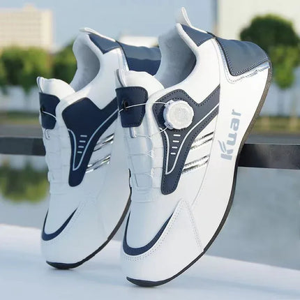Zapatillas Urbanas con Ajuste Automático, diseño futurista en blanco y azul, ideales para streetwear y uso diario.