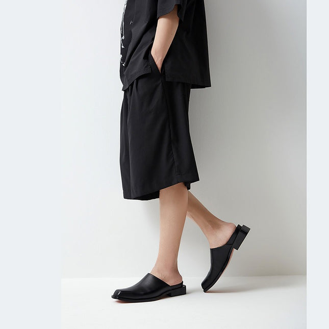 Zuecos de piel premium de diseño minimalista y puntera cuadrada