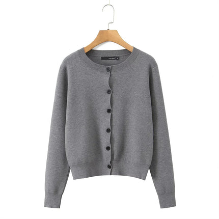 Cardigan gris de punto con botones