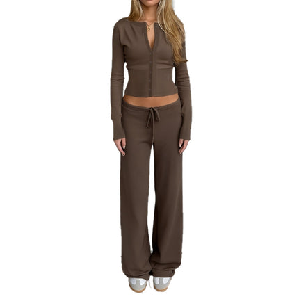 Conjunto de jersey marrón y pantalones largos