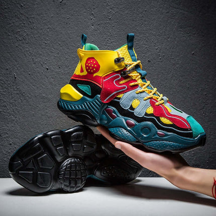 Zapatillas deportivas de caña alta para hombre.