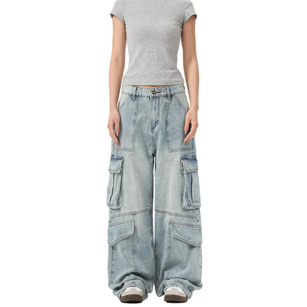 Jeans cargo oversize de mujer en azul claro