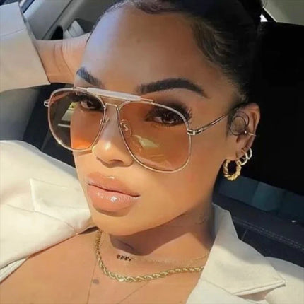 Gafas de sol piloto con marco metálico para mujer