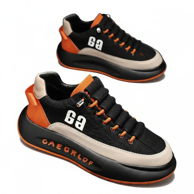 Zapatillas deportivas para hombre con suela gruesa, diseño estilizado en negro y naranja.