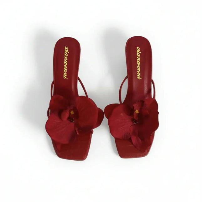 Zapatillas de tacón alto con punta de flor - tugranalmacen.com