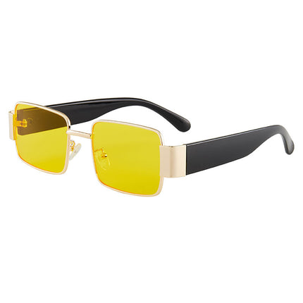 Gafas de sol cuadradas con montura metálica y protección UV