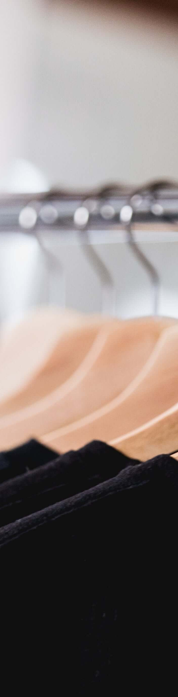 <h2>Para Ella.</h2><h3>Calidad, moda y comodidad en tu vestuario diario.</h3>